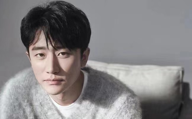 来访者，浑身写满答案的人